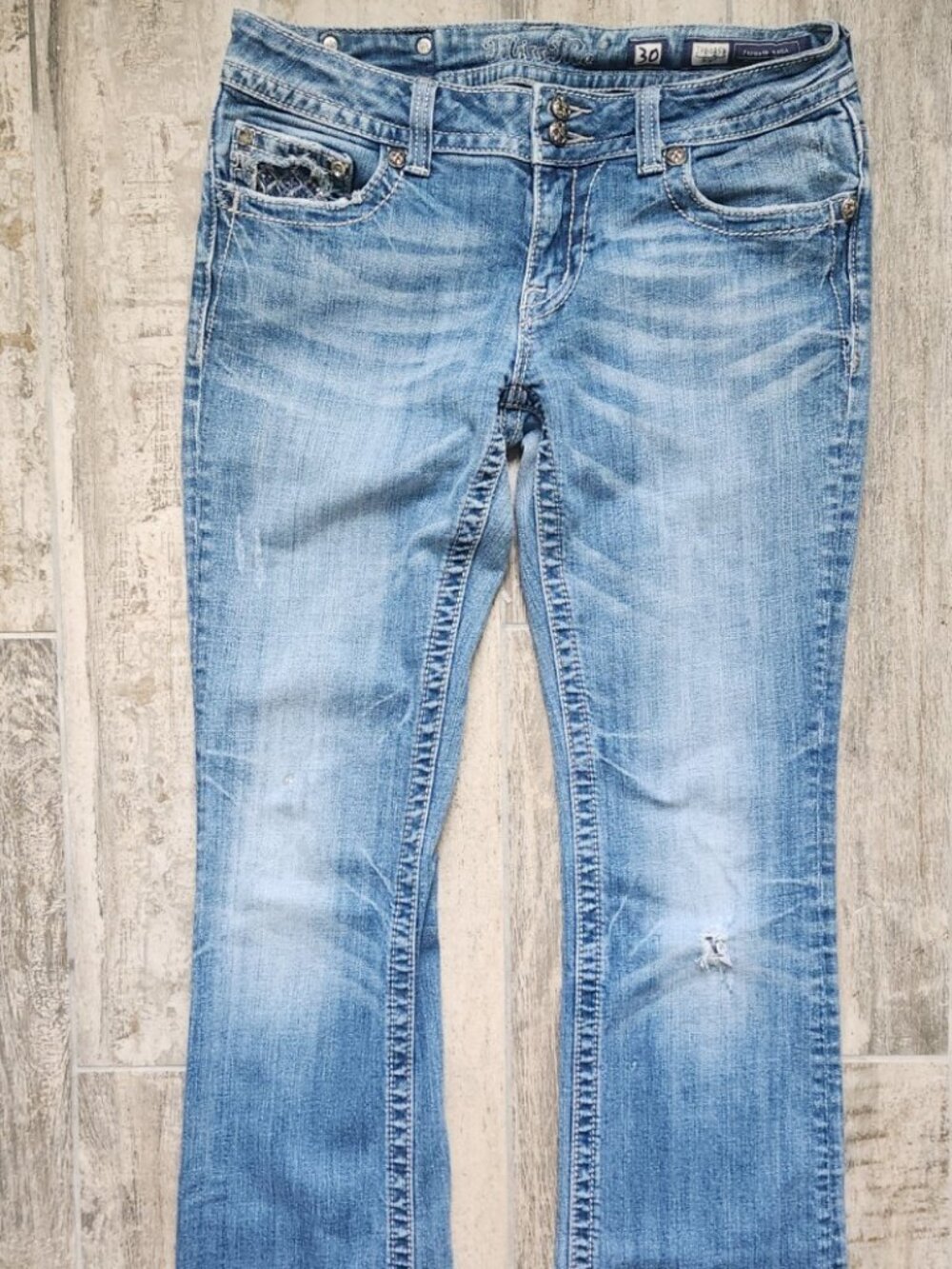 Miss Me Jeans Womens Sz 30 Boot Cut Blue Light Wash Distressed JP6015B